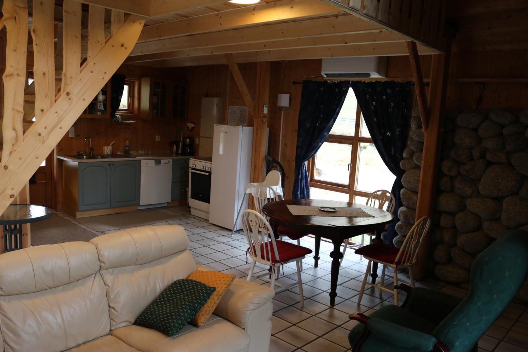 Holiday home Trollbu Aabrekk Gard Briksdalsbre